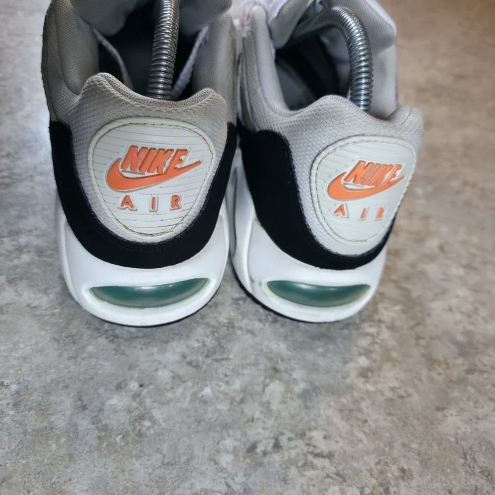 Nike Air Max Correlate Womens 9.5 White Black Green Running Shoes * No Insoles *